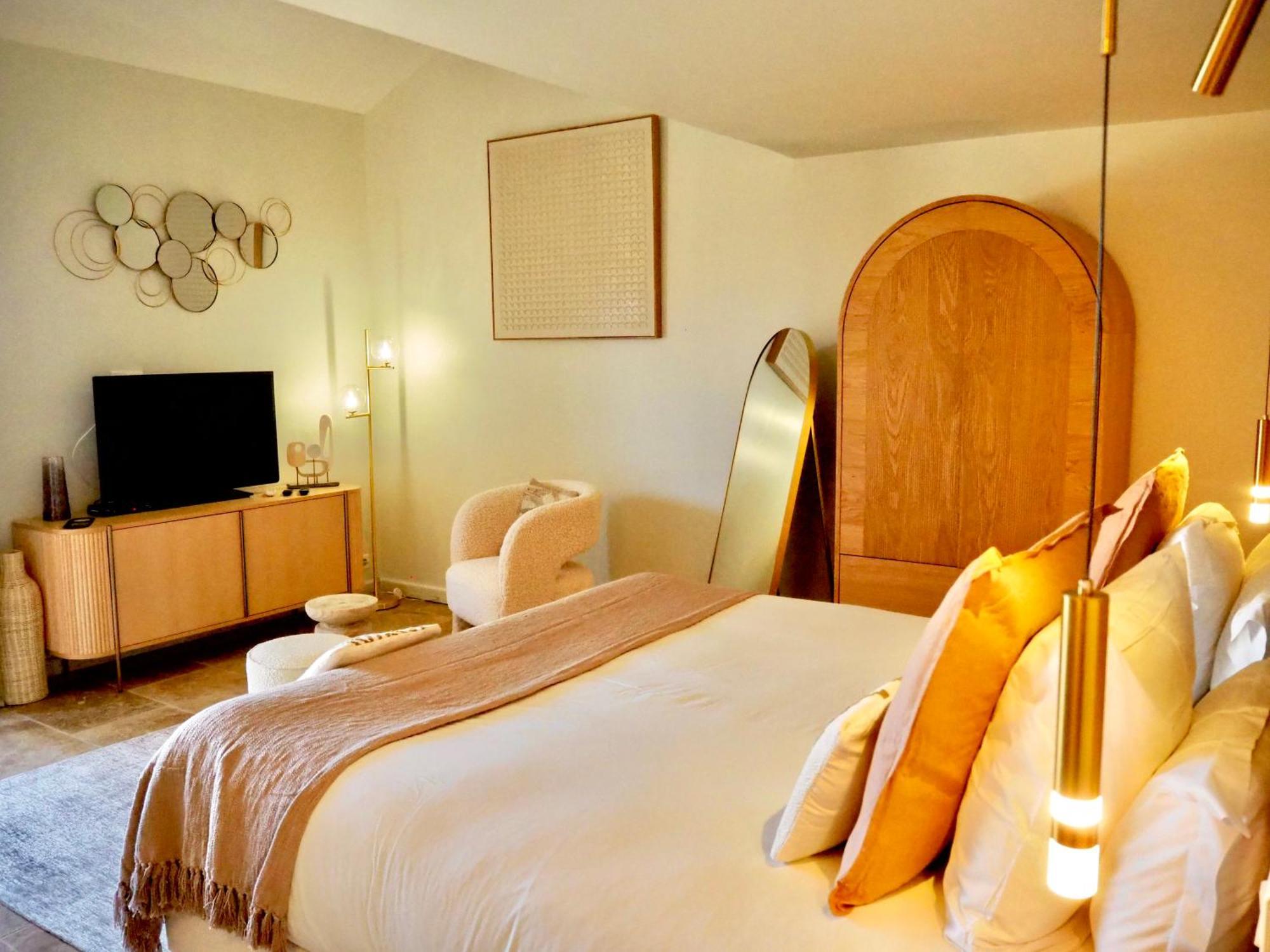 Le Jas De Hotel-restaurant 4*
